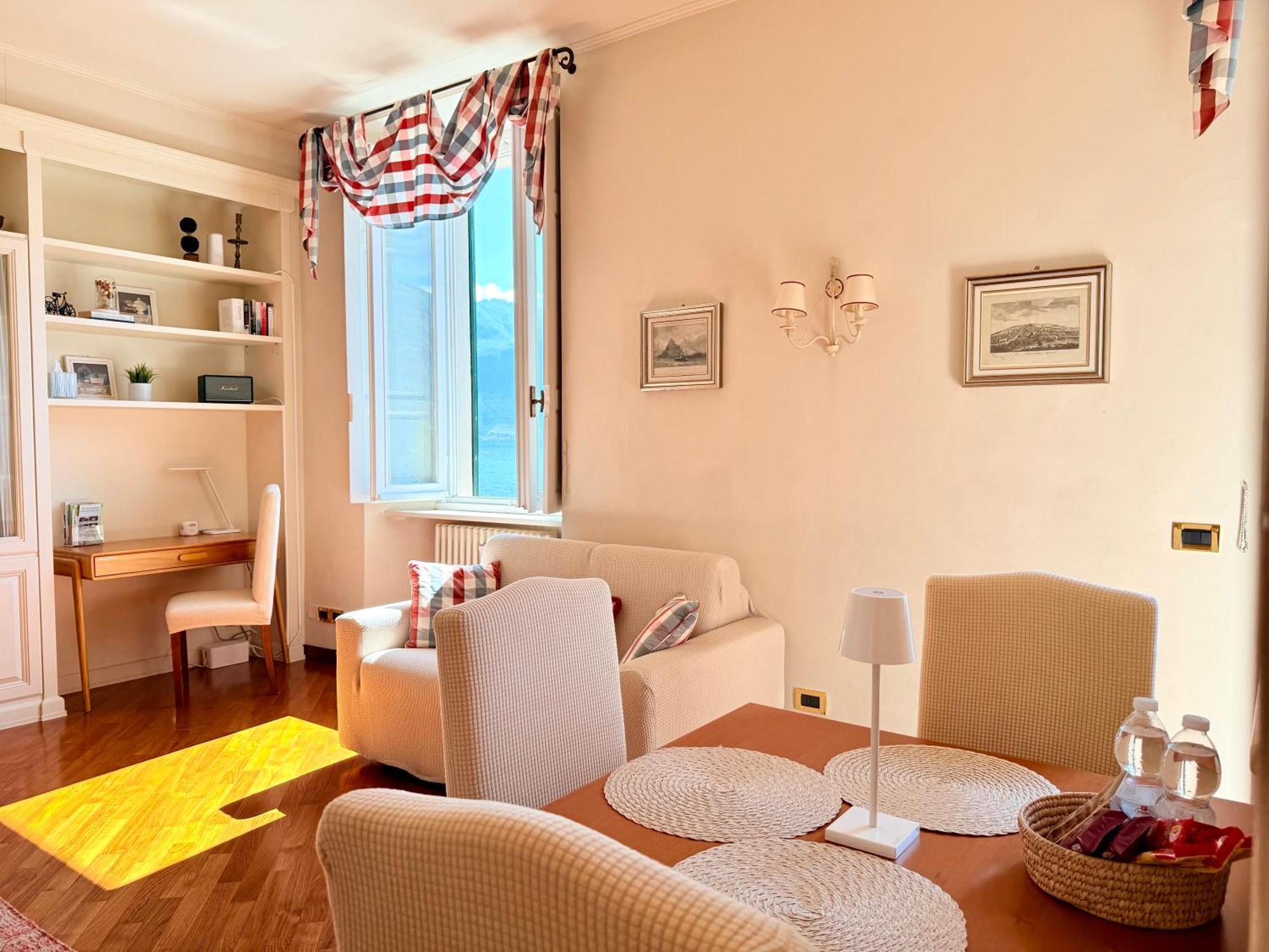 Belle Ile Lake View Suite Cadenabbia Exterior foto